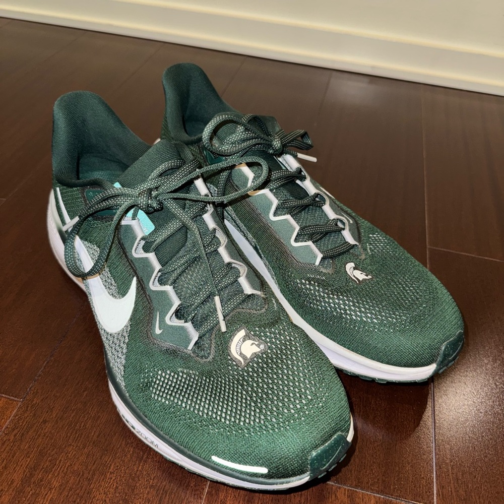 Michigan State Spartans Nike Unisex Zoom Pegasus 41 Running Shoes - Green